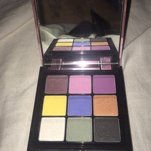 Mark eyeshadow pallet